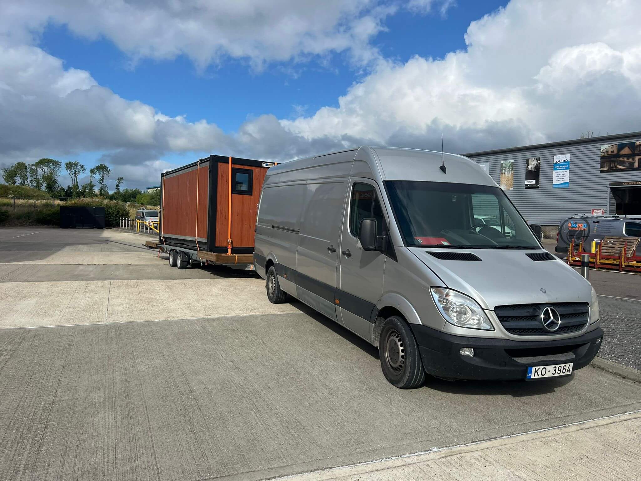 mobile-home-in-england-londonburg-011