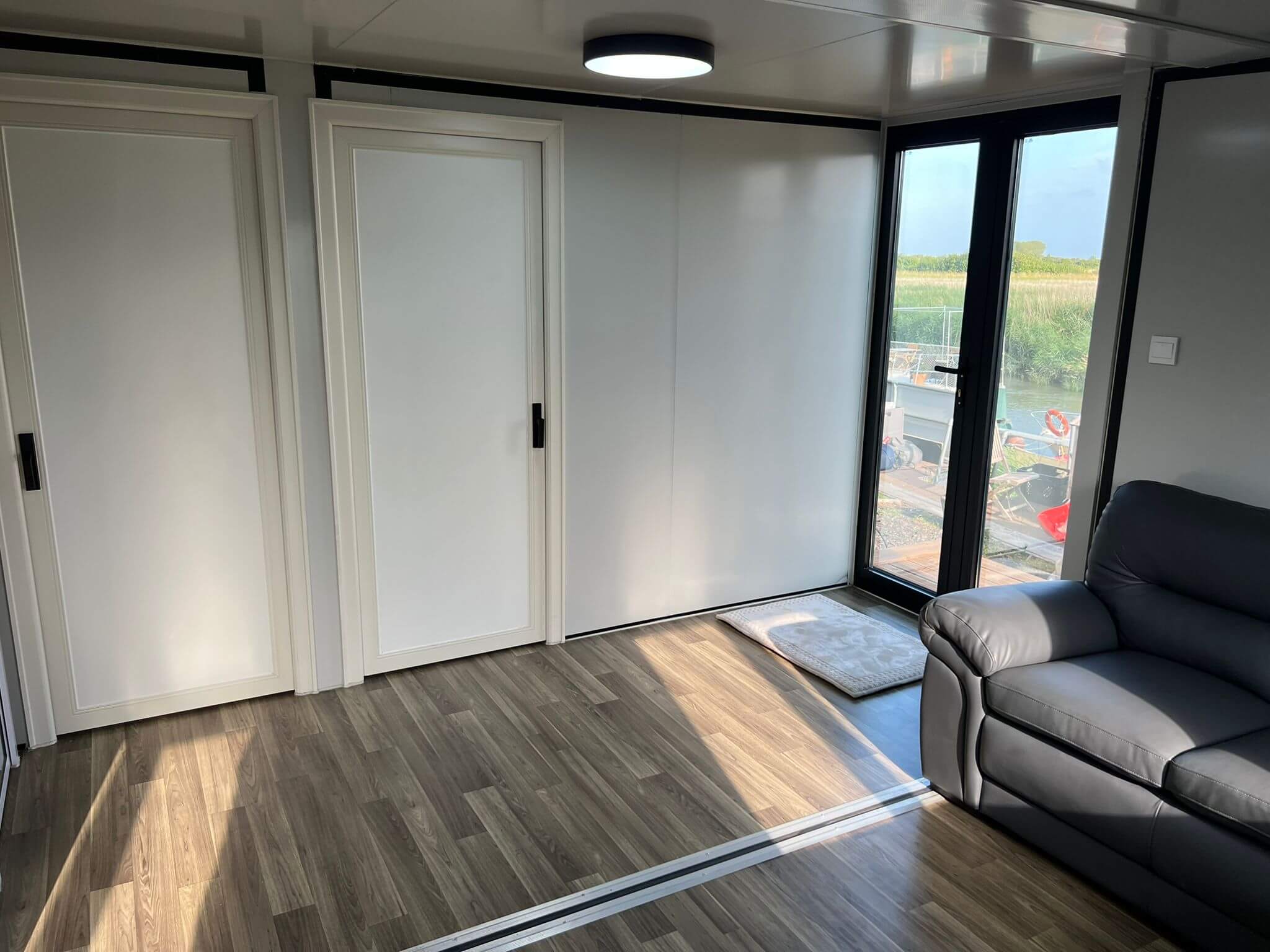 mobile-home-in-england-inhouse-londonburg-010