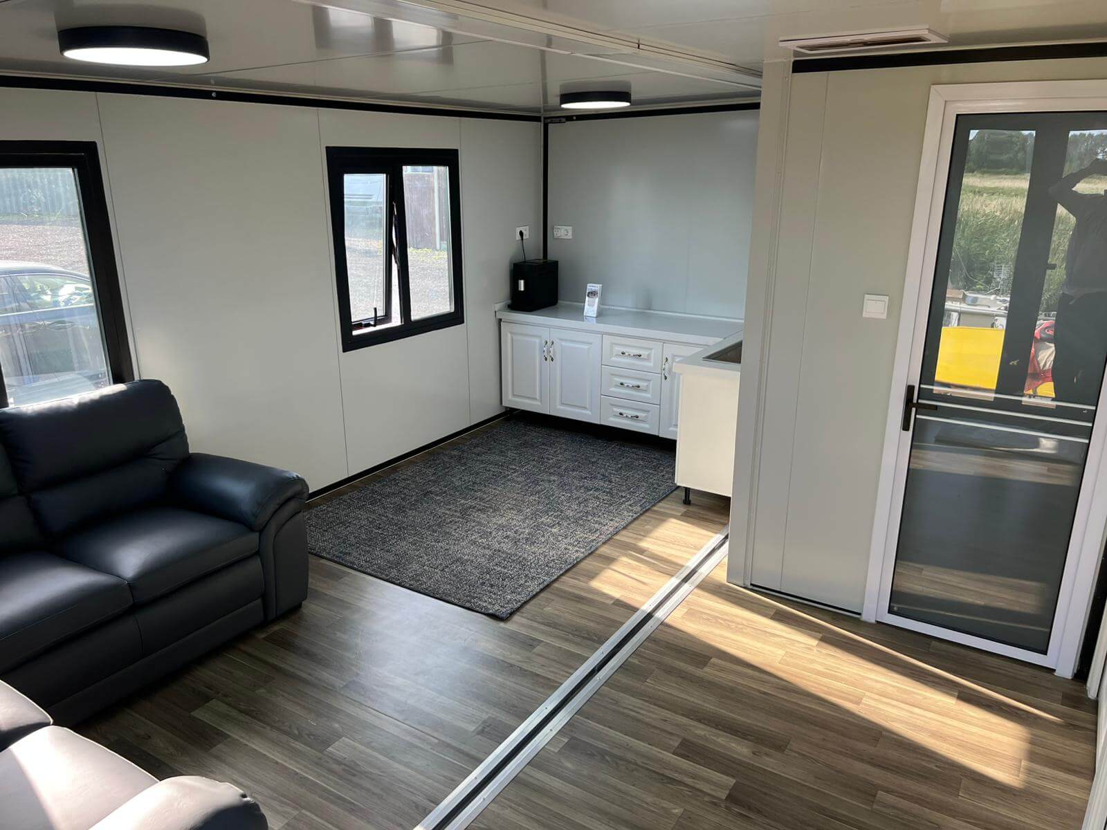 mobile-home-in-england-inhouse-londonburg-012