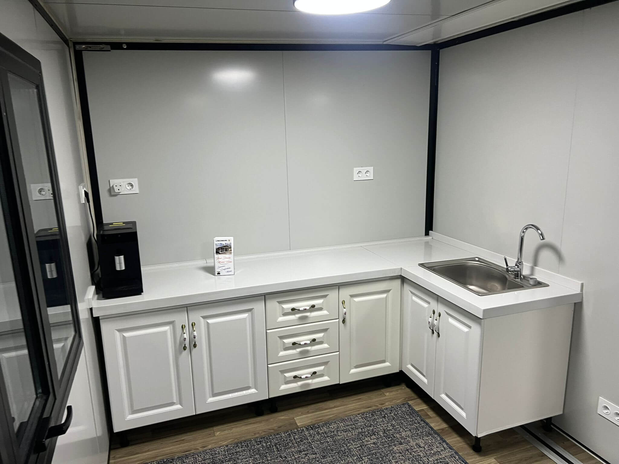 mobile-home-in-england-inhouse-londonburg-013