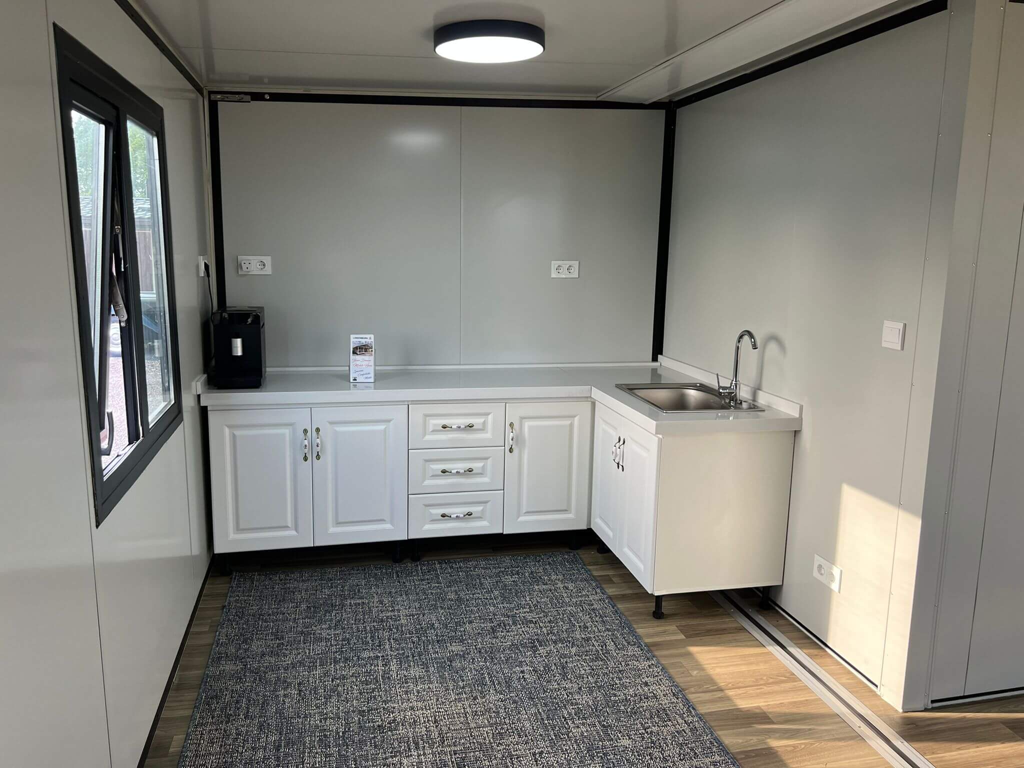 mobile-home-in-england-inhouse-londonburg-08