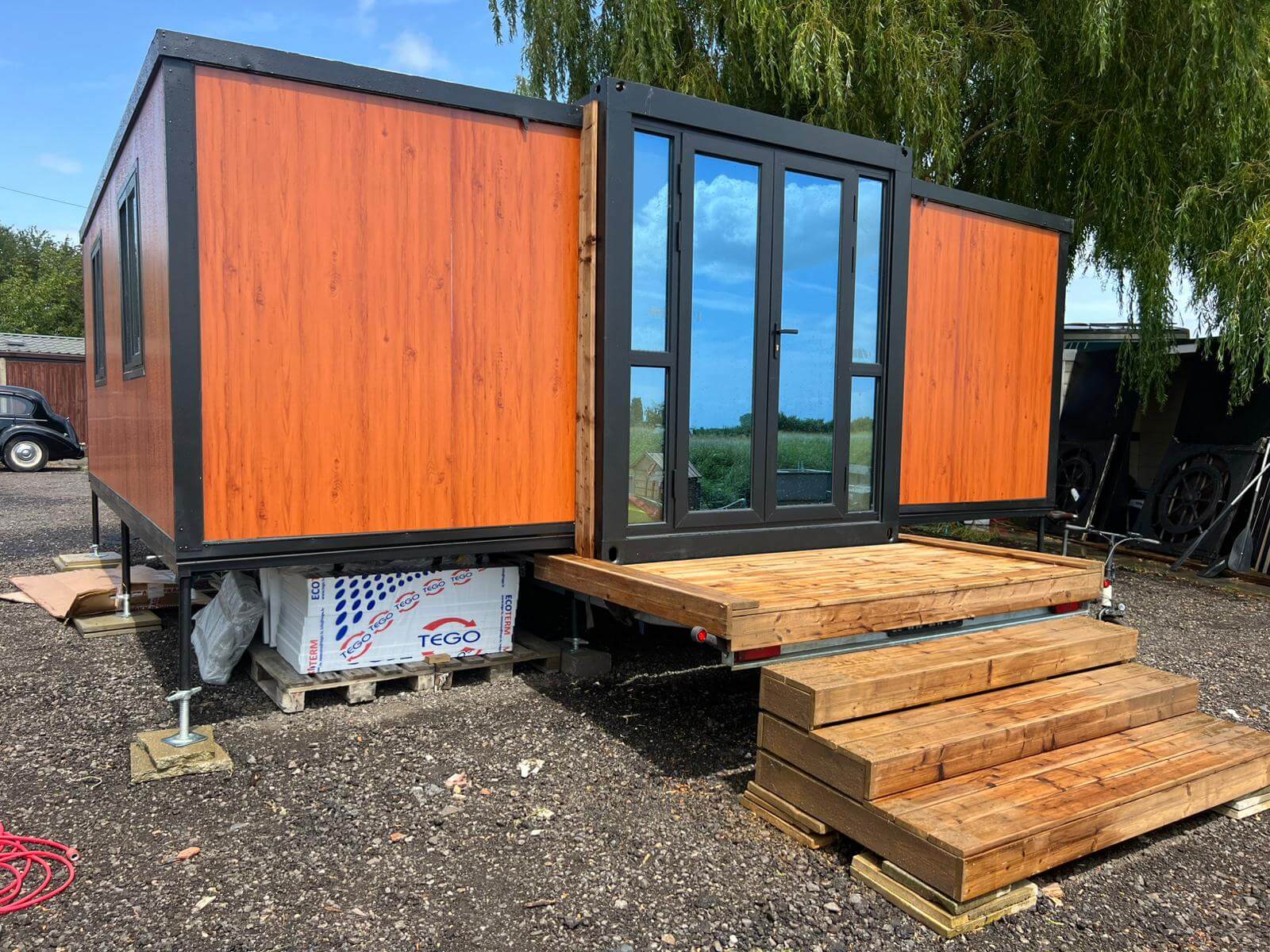 mobile-home-in-england-out-home-londonburg-018
